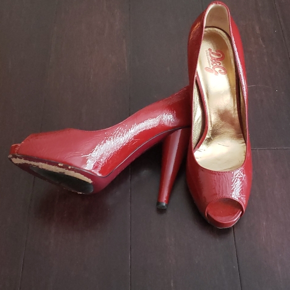 Dolce Gabbana Peep Toe Heels - Picture 2 of 11